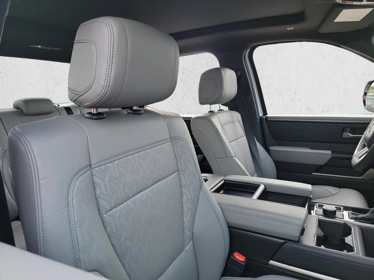 2025 Toyota Tundra i-FORCE MAX - Image 15