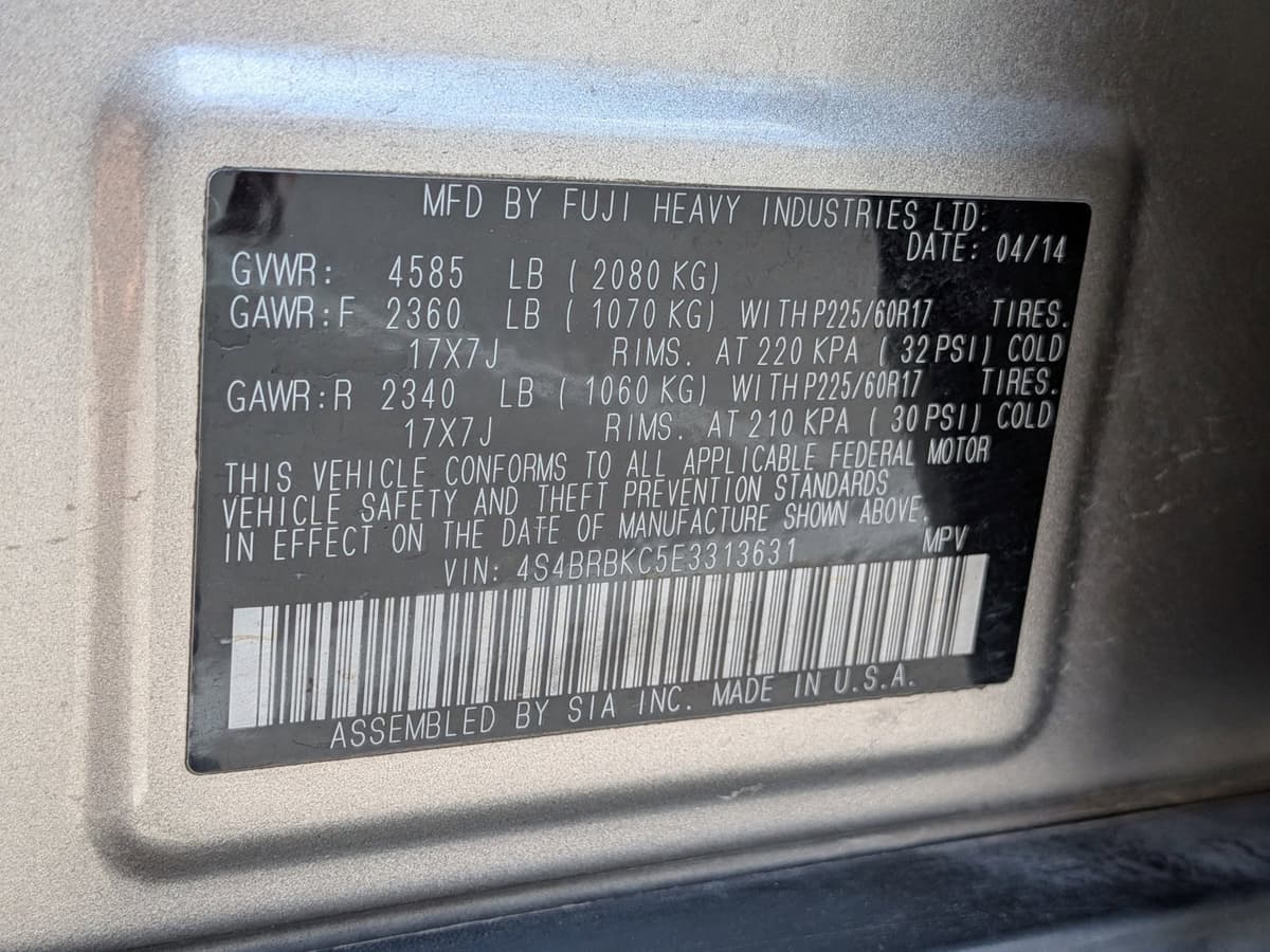 2014 Subaru Outback - Image 25