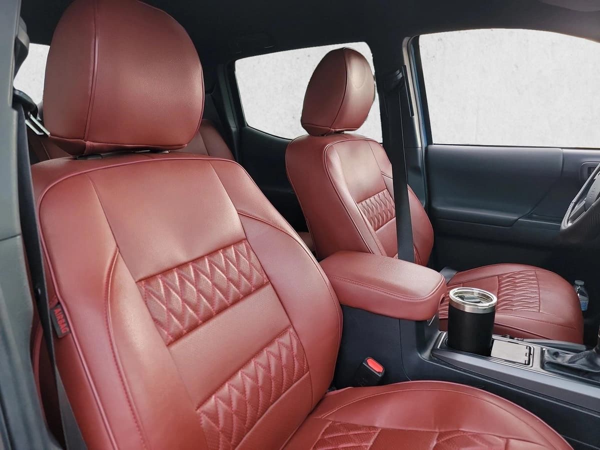 2019 Toyota Tacoma - Image 15