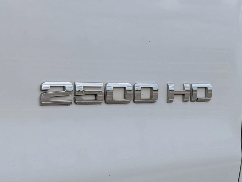 2015 Chevrolet Silverado 2500HD - Image 19
