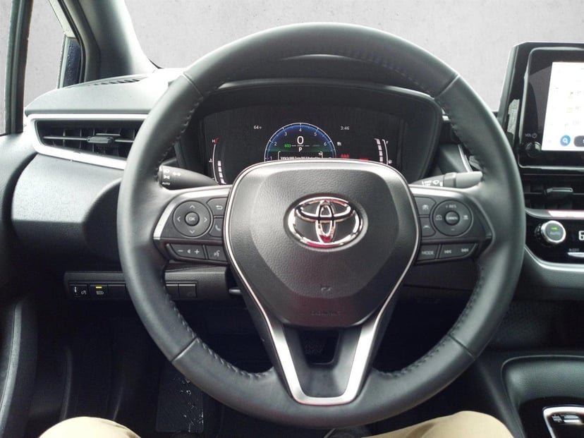 2026 Toyota Corolla - Image 15