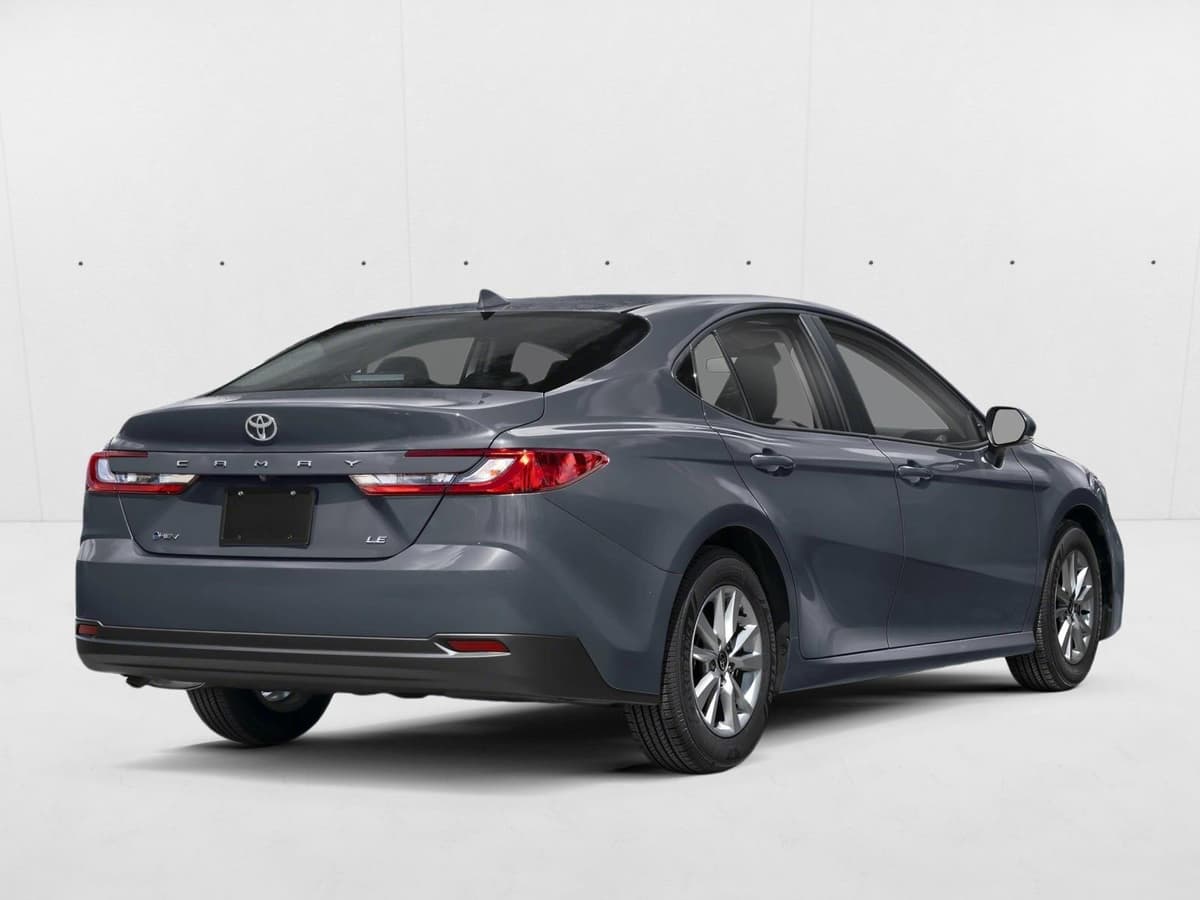 2026 Toyota Camry - Image 2