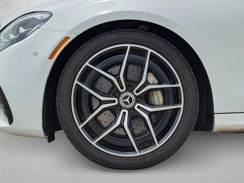 2022 Mercedes-Benz E-Class - Image 24