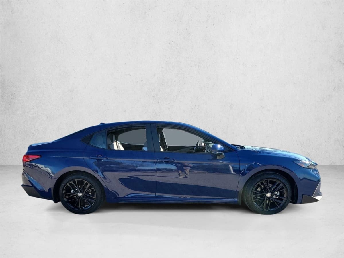 2026 Toyota Camry - Image 4