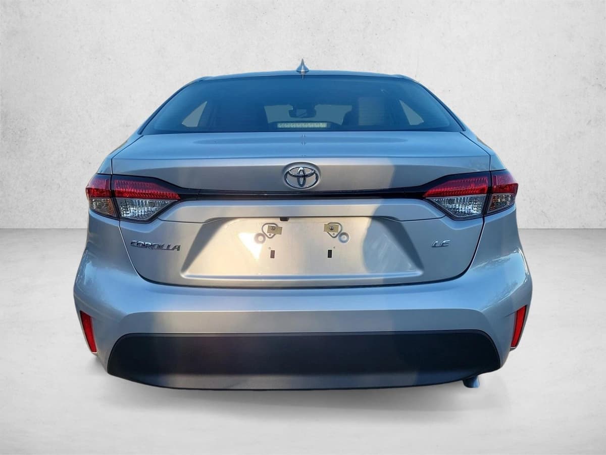 2025 Toyota Corolla - Image 6