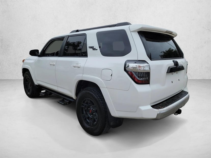 2019 Toyota 4Runner - Image 8