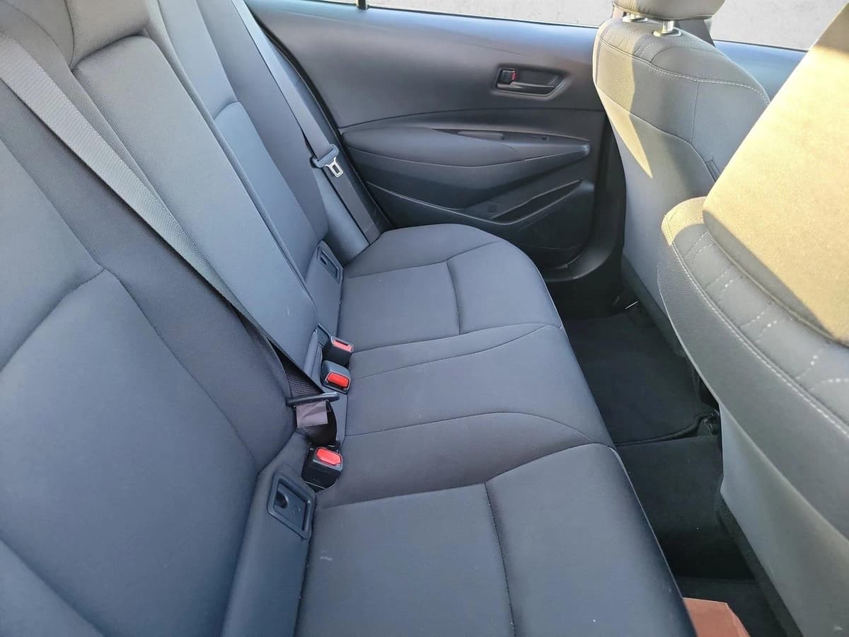 2025 Toyota Corolla - Image 15