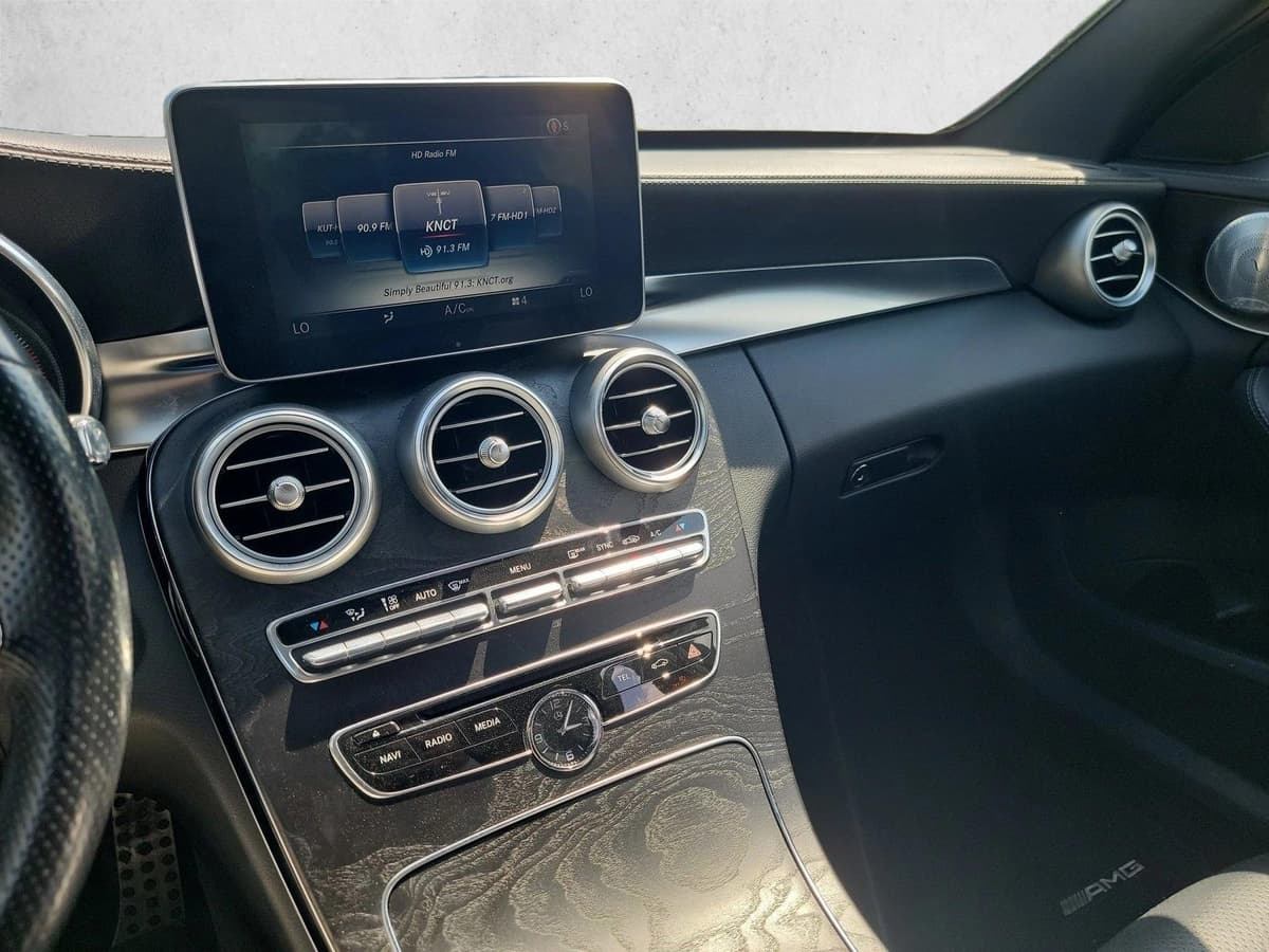 2015 Mercedes-Benz C-Class - Image 18