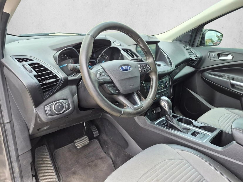 2019 Ford Escape - Image 9