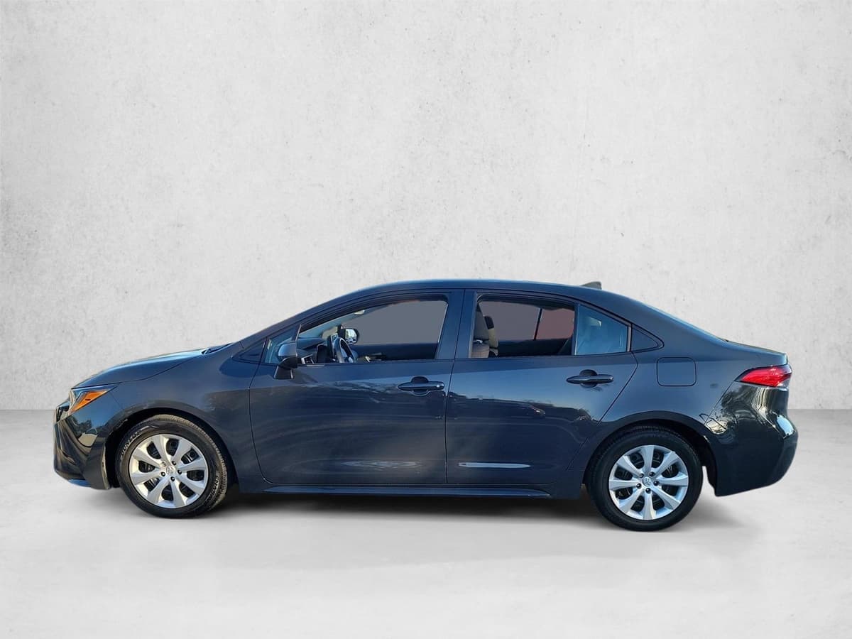 2025 Toyota Corolla - Image 8