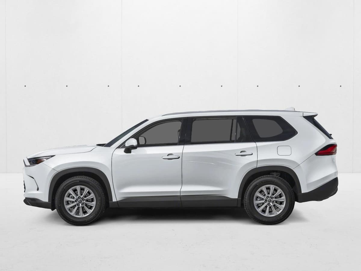 2026 Toyota Grand Highlander - Image 3