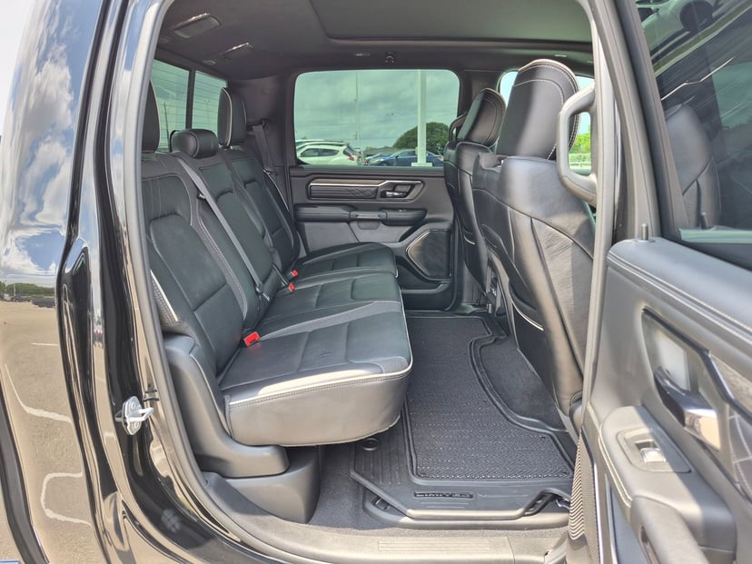 2025 Ram 1500 - Image 20