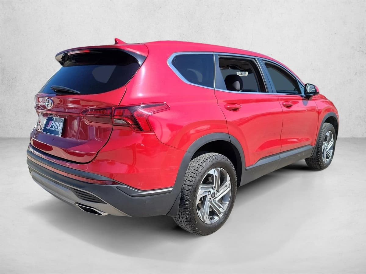 2023 Hyundai Santa Fe - Image 5