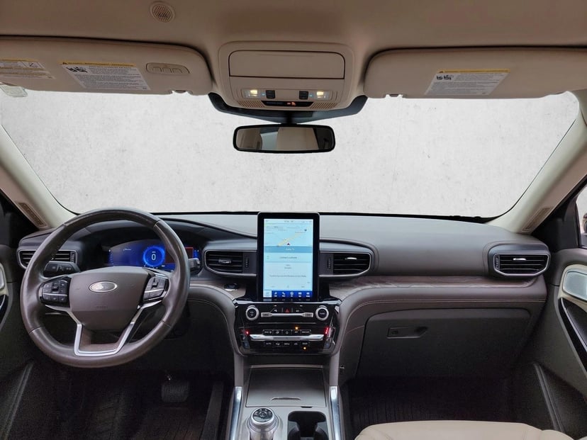 2022 Ford Explorer - Image 17