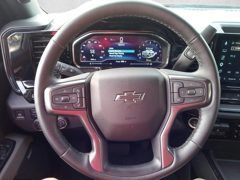 2025 Chevrolet Silverado 2500 HD - Image 20