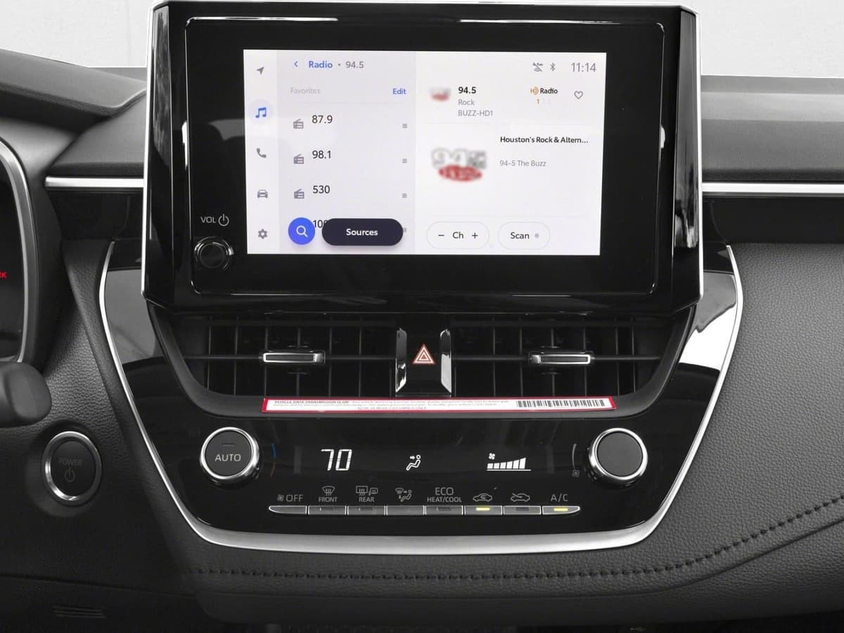 2026 Toyota Corolla Hybrid - Image 7