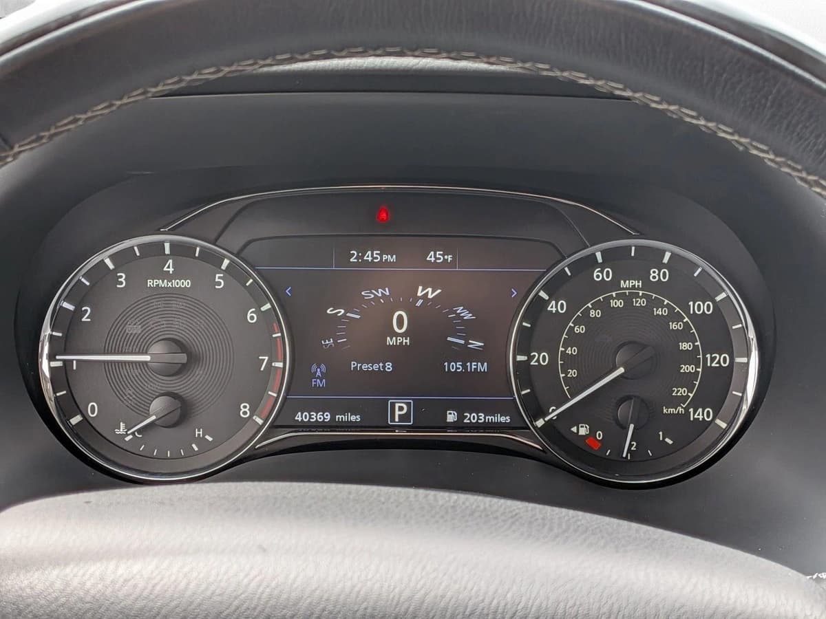 2021 INFINITI QX80 - Image 11