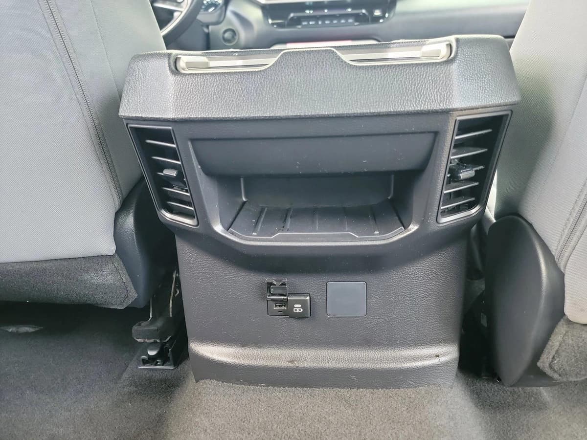 2025 Toyota Tundra - Image 17