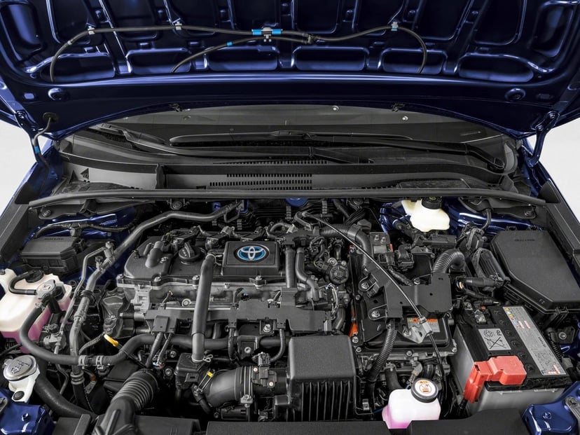 2026 Toyota Corolla Hybrid - Image 8