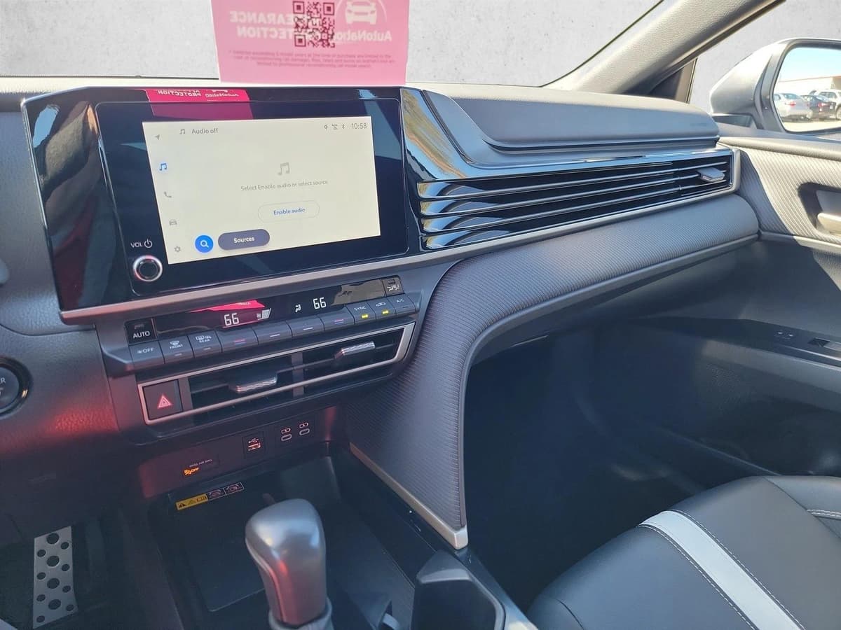 2025 Toyota Camry - Image 22