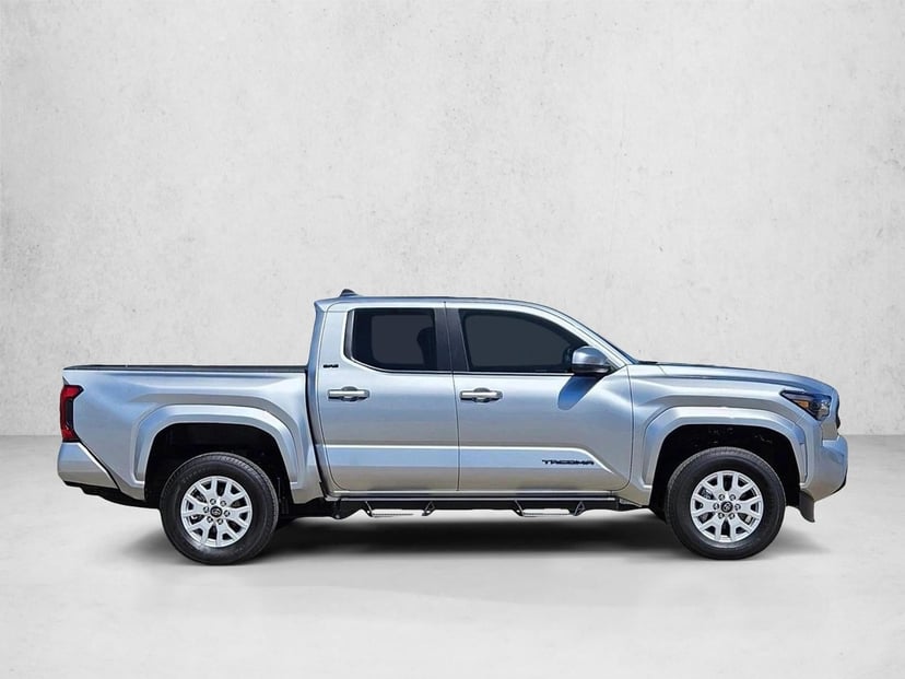 2025 Toyota Tacoma - Image 4