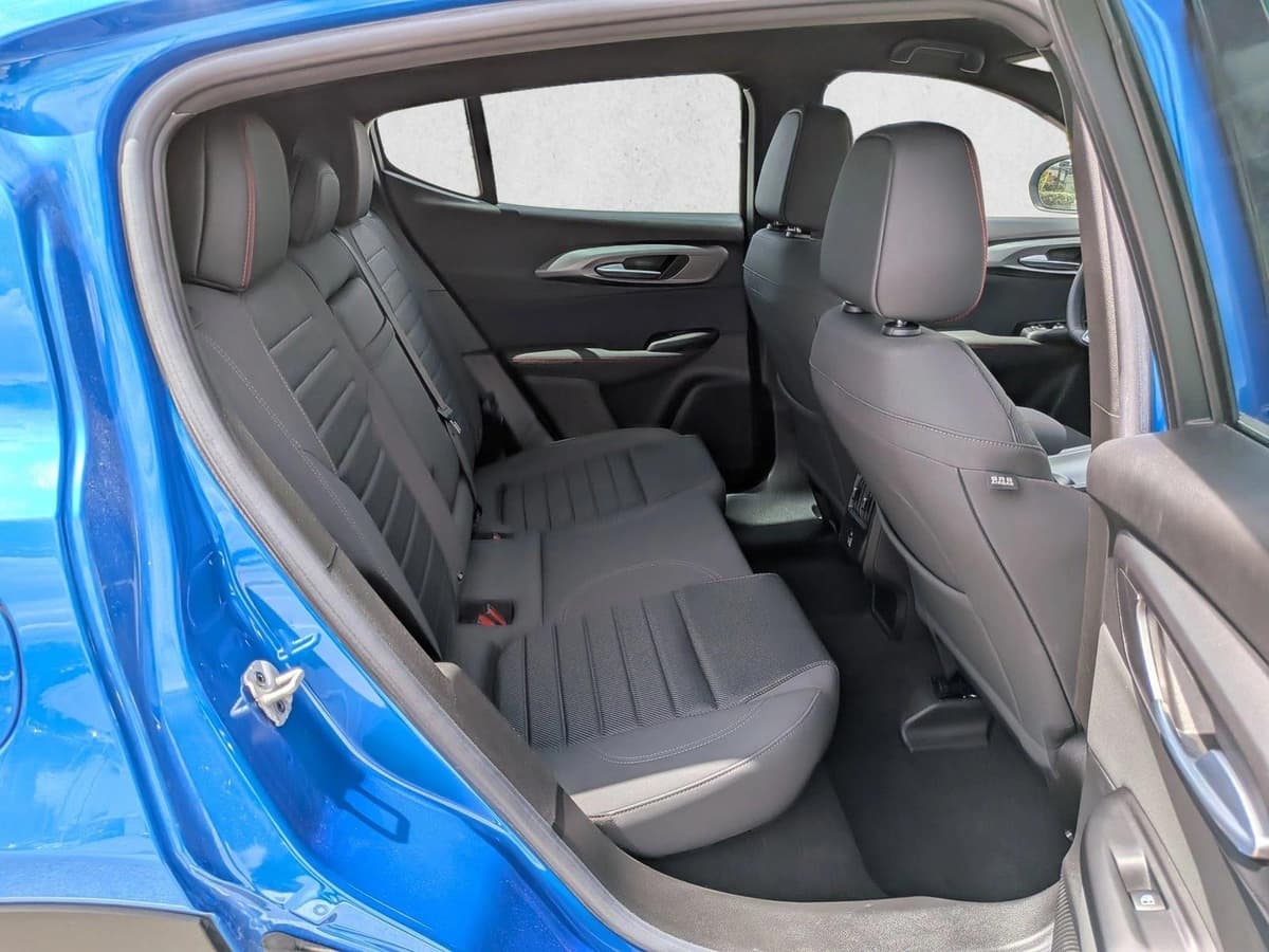 2024 Dodge Hornet - Image 20