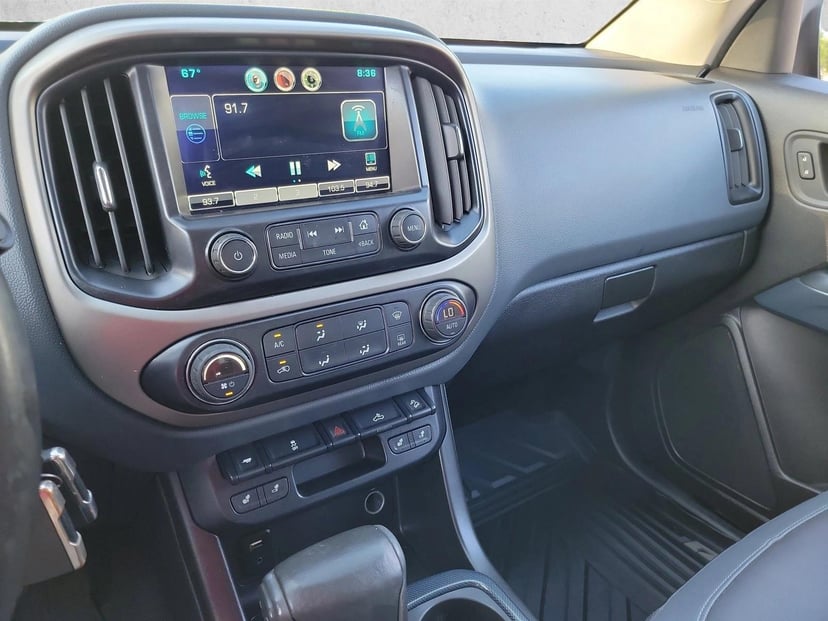 2015 Chevrolet Colorado - Image 18