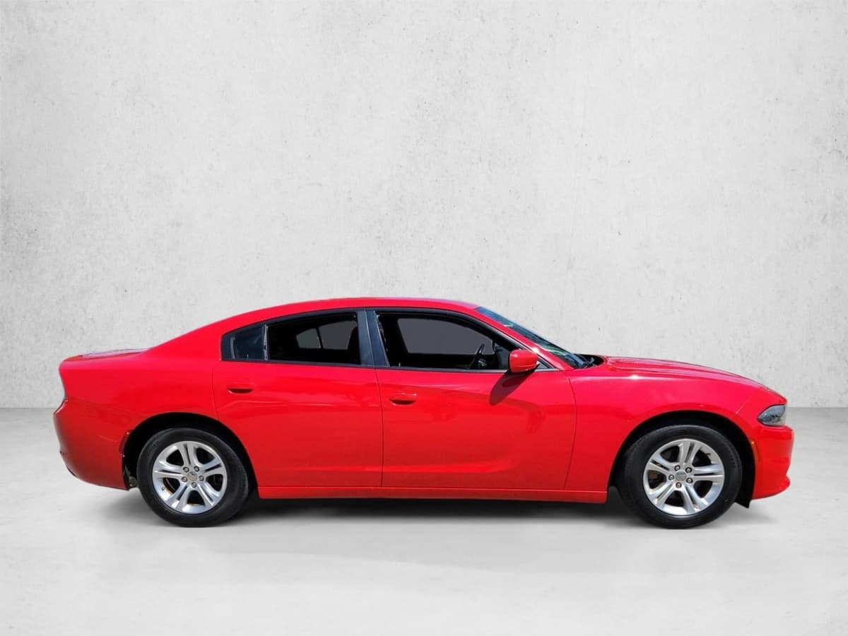 2022 Dodge Charger - Image 4