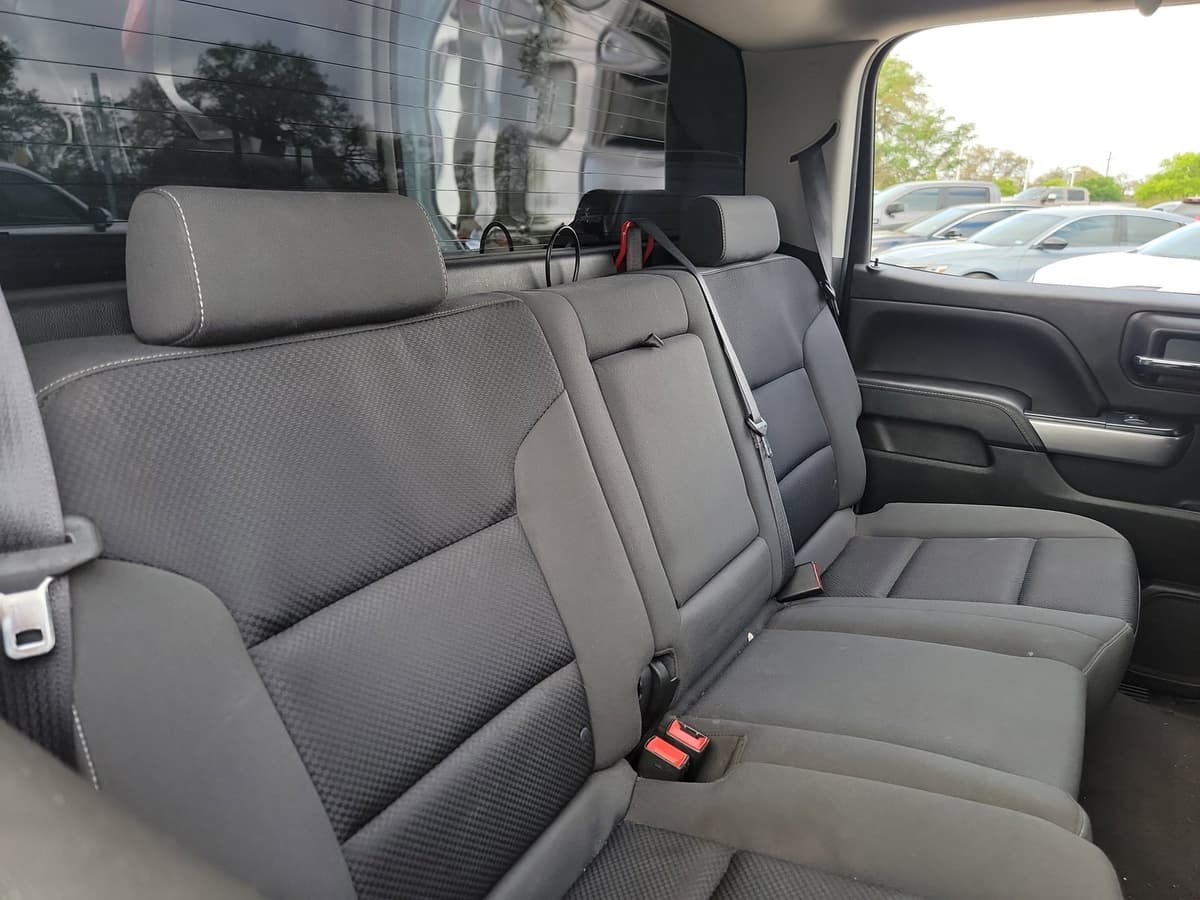 2018 Chevrolet Silverado 1500 - Image 16