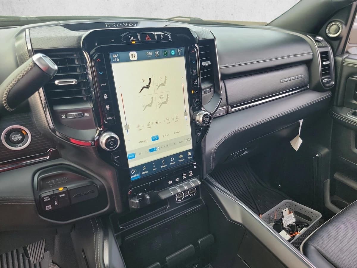 2022 Ram 2500 - Image 25