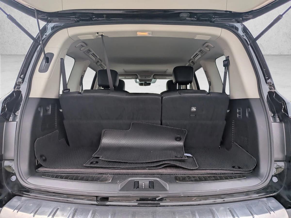 2021 INFINITI QX80 - Image 7