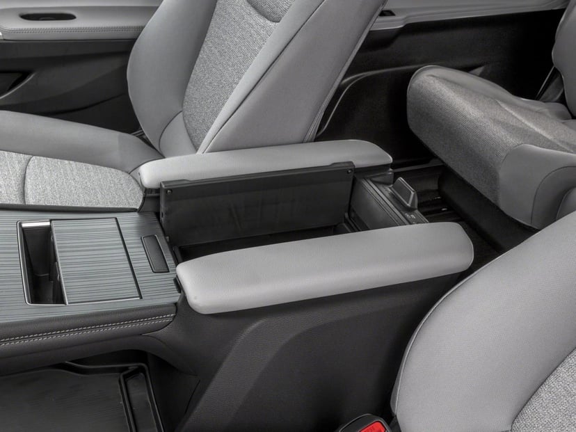 2026 Toyota Sienna - Image 10