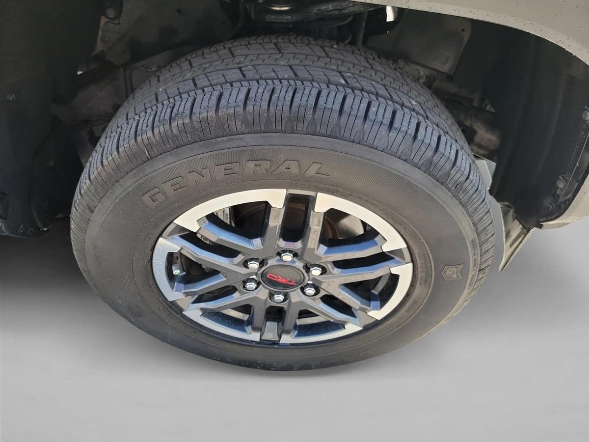 2025 Toyota Tacoma - Image 10