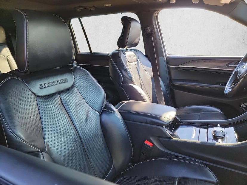 2021 Jeep Grand Cherokee L - Image 15