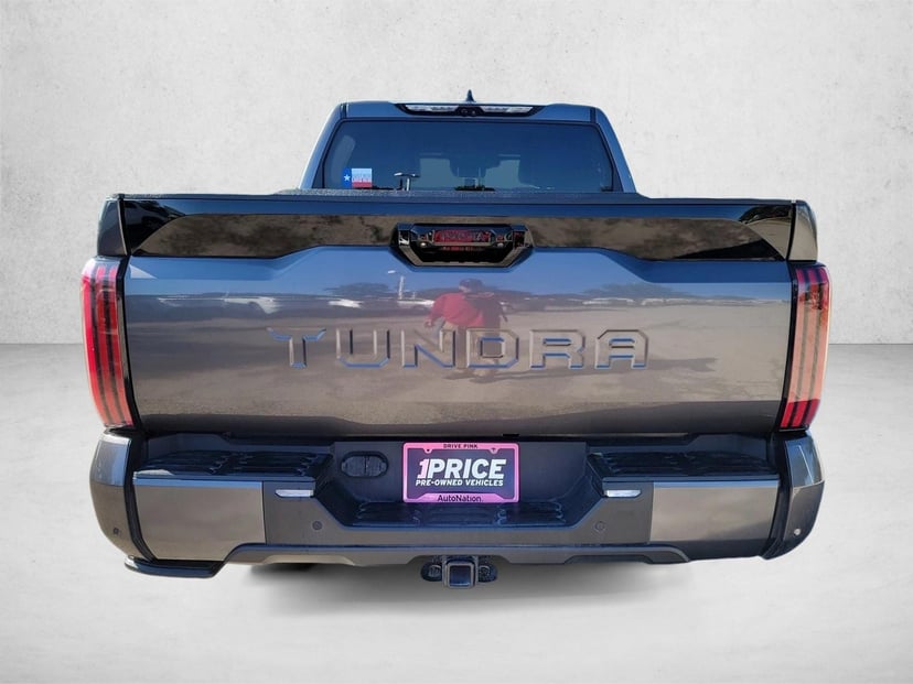 2023 Toyota Tundra - Image 6