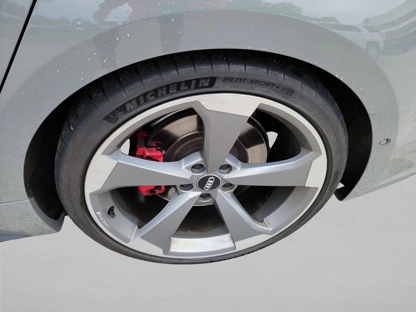 2019 Audi S5 - Image 9