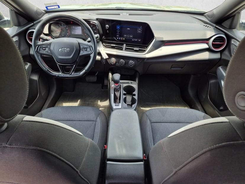 2024 Chevrolet Trax - Image 19