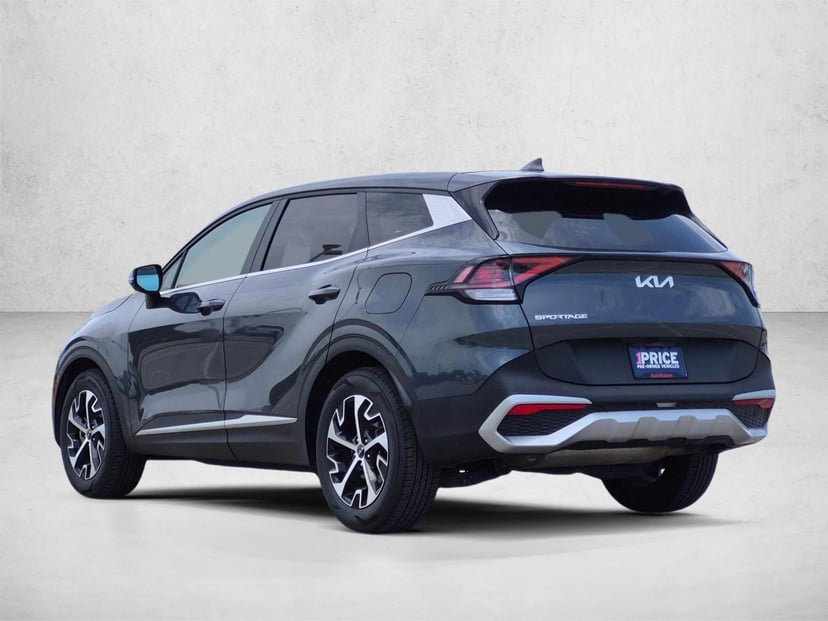 2024 Kia Sportage - Image 8
