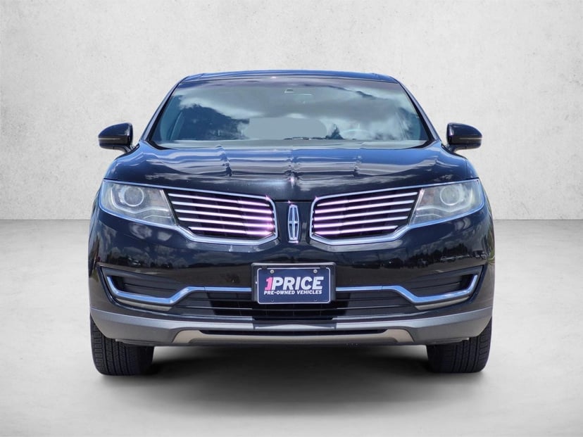 2018 Lincoln MKX - Image 2