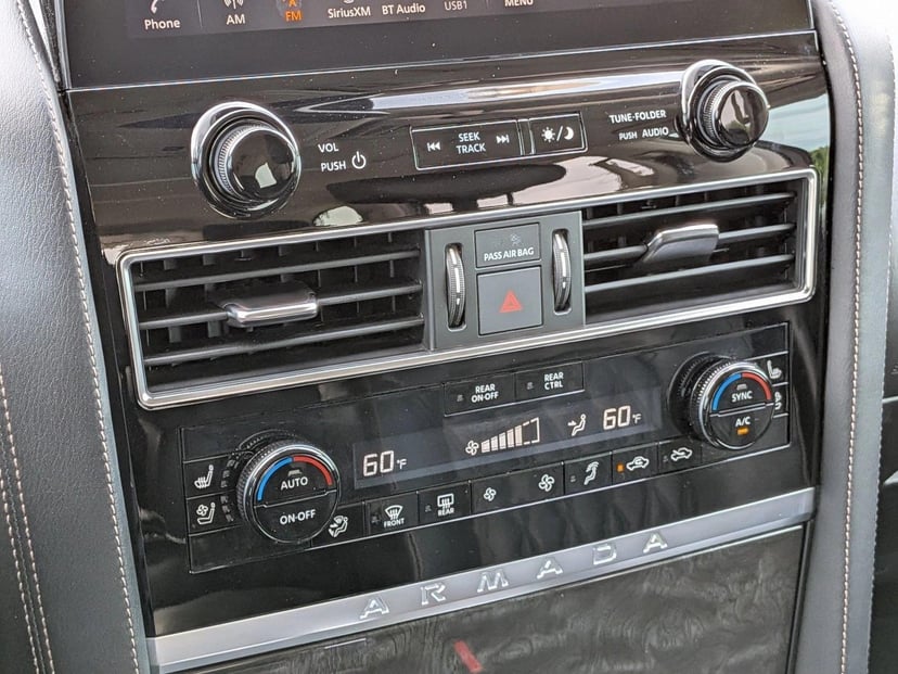 2022 Nissan Armada - Image 11