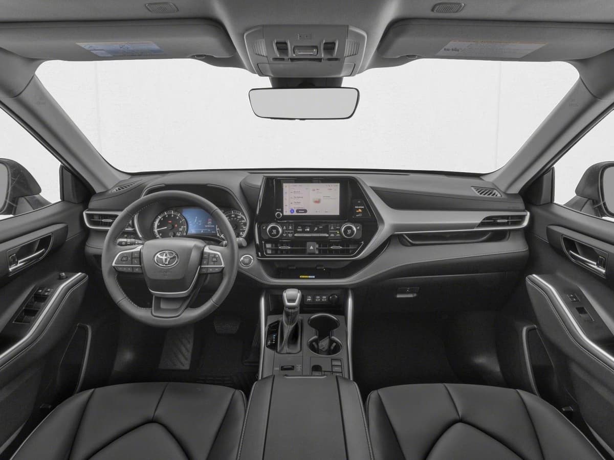 2026 Toyota Highlander - Image 5