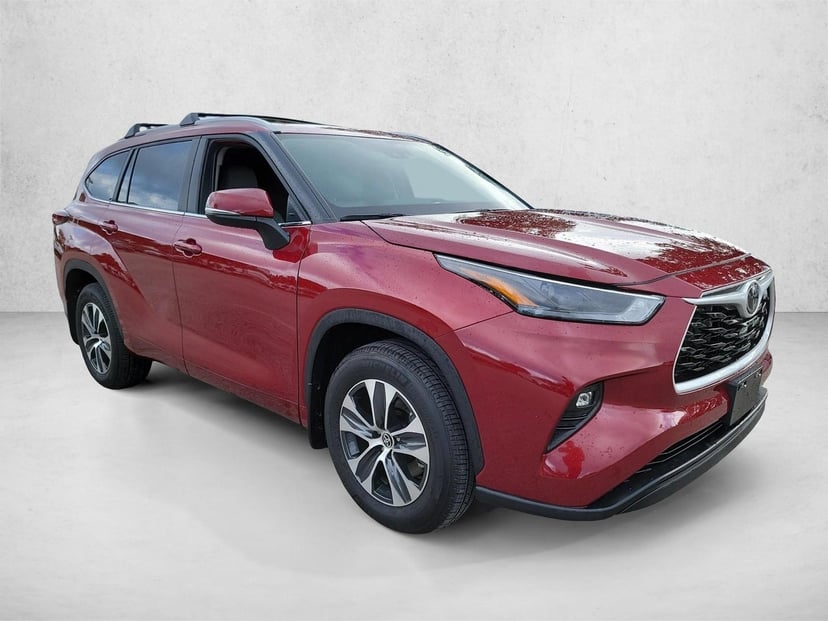 2026 Toyota Highlander - Image 3