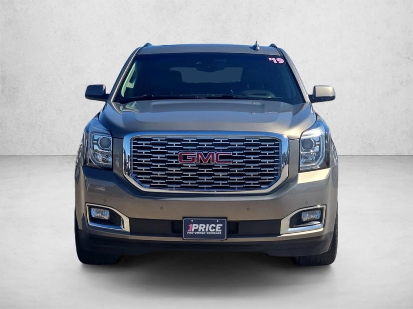 2019 GMC Yukon - Image 3