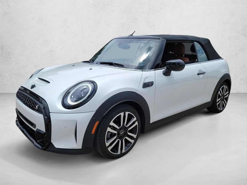 2024 MINI Convertible - Image 1
