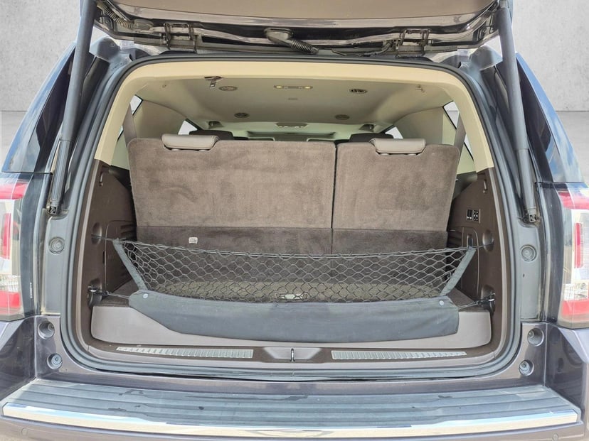 2016 GMC Yukon - Image 6