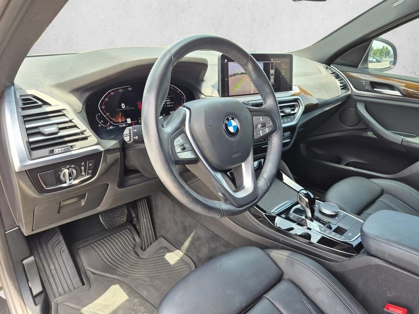 2022 BMW X4 - Image 6