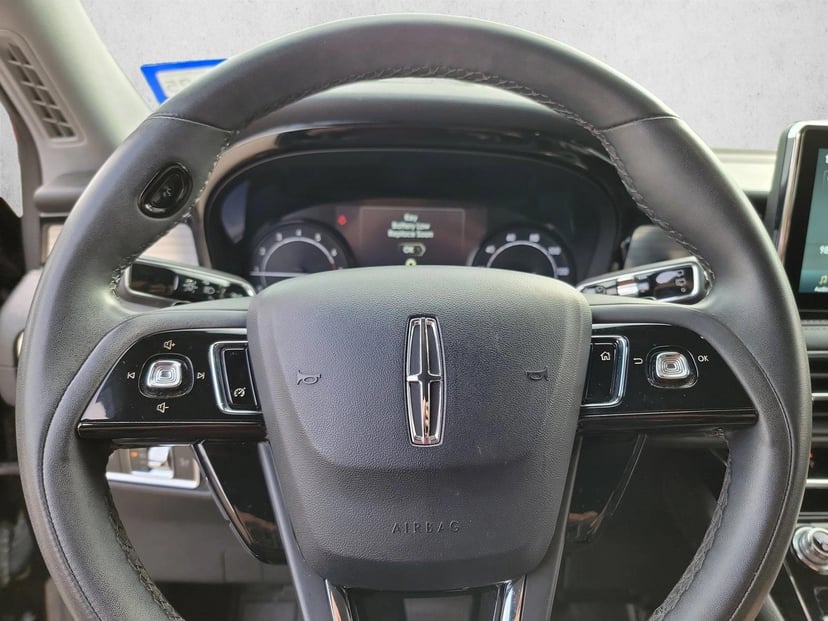 2022 Lincoln Corsair - Image 15