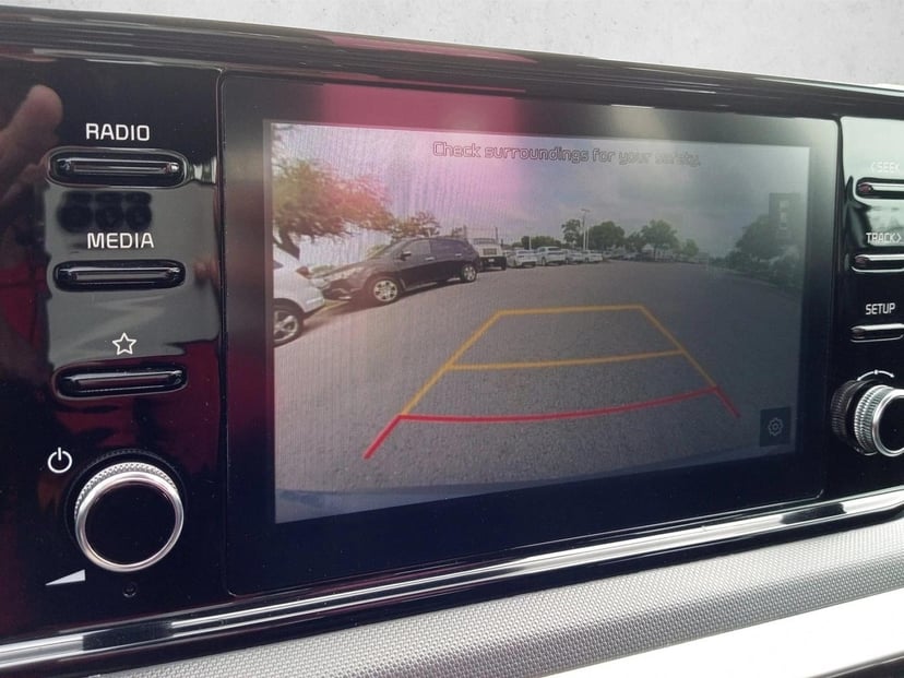 2024 Kia K5 - Image 22