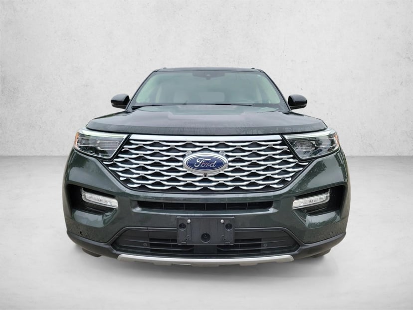 2022 Ford Explorer - Image 2