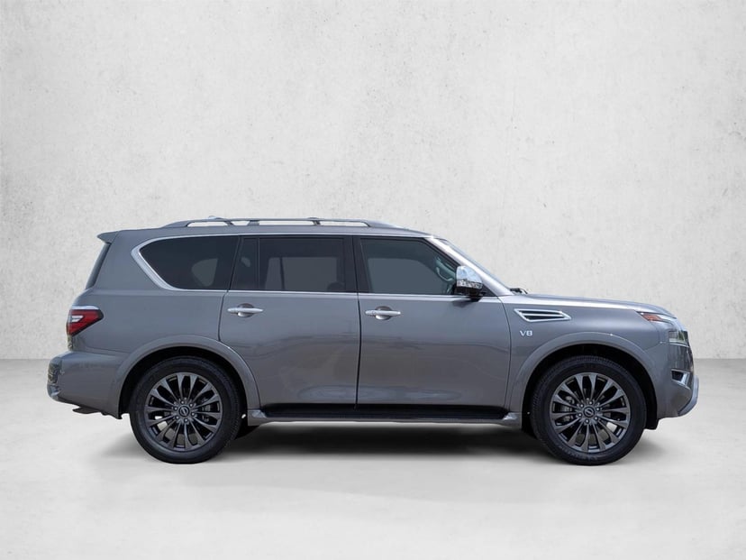 2022 Nissan Armada - Image 4